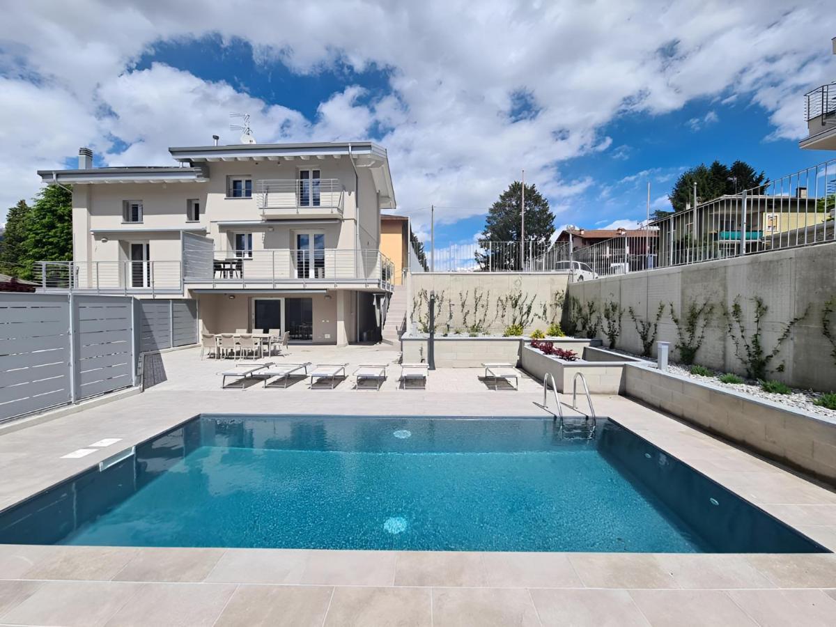 Villa Claudia With Private Pool Colico Εξωτερικό φωτογραφία