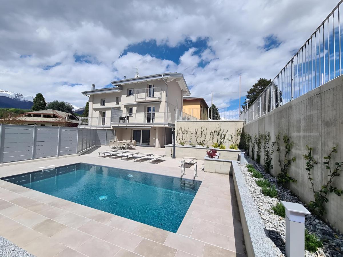 Villa Claudia With Private Pool Colico Εξωτερικό φωτογραφία