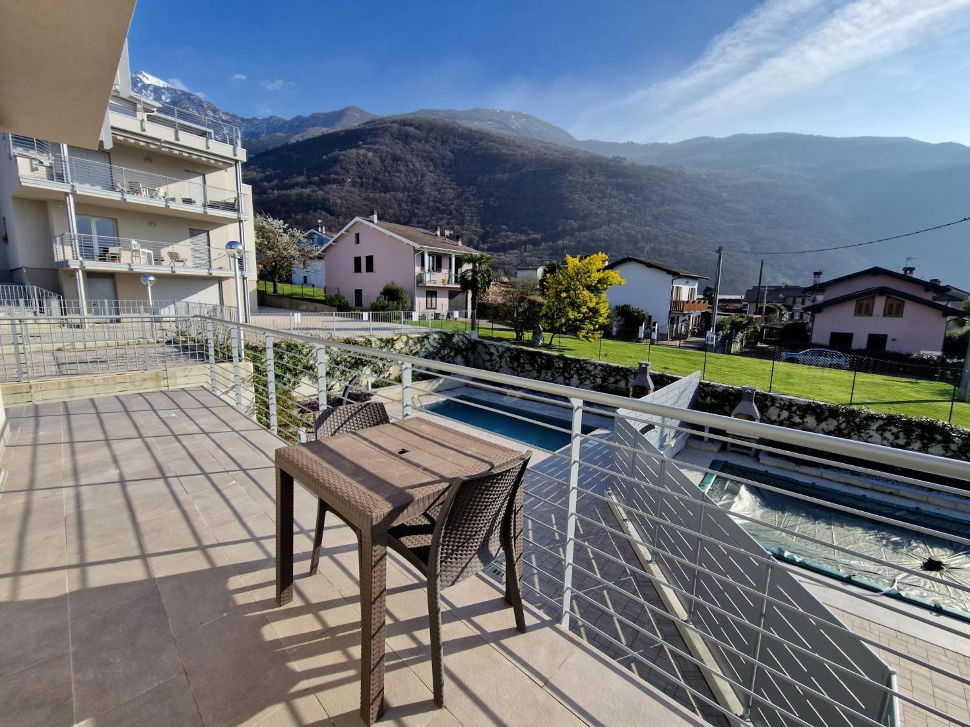 Villa Claudia With Private Pool Colico Εξωτερικό φωτογραφία